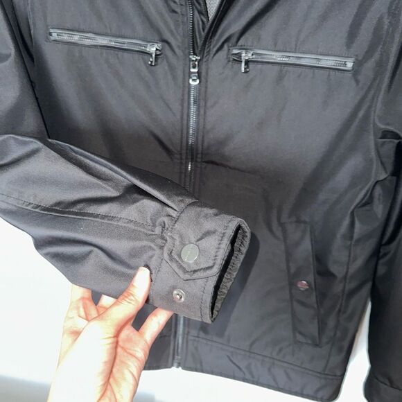 Michael Kors Men’s XS Black Zip Up jacket - Picture 5 of 8